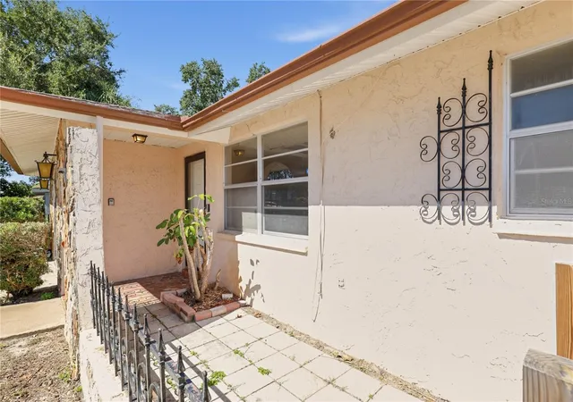 Photo 4 of Single family home for sale at 6639 Tripoli Way, Port Richey, FL 34668 | MLS# O6446530 | Listing updated on 2026-10-23
