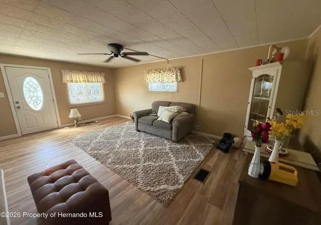 Photo 4 of Manufactured home for sale at 14295 Sandhurst St, Brooksville, FL 34613 | MLS# W7890003 | Listing updated on 2026-10-02