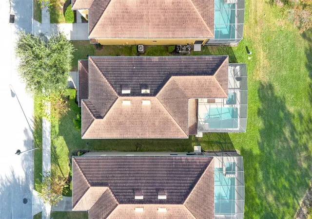 Photo 4 of Single family home for sale at 2985 Buccaneer Palm Rd, Kissimmee, FL 34747 | MLS# O6446531 | Listing updated on 2026-10-09
