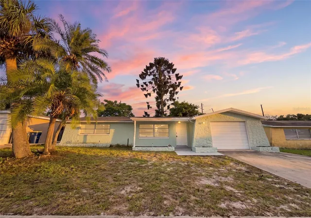 Photo 1 of Single family home for sale at 4208 Canterberry Dr, Holiday, FL 34691 | MLS# W7890004 | Listing updated on 2026-10-02