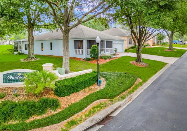 Photo 3 of Sale Pending at 3607 Fairfield Dr, Clermont, FL 34711 | MLS# O6446539 | Listing updated on 2026-10-06