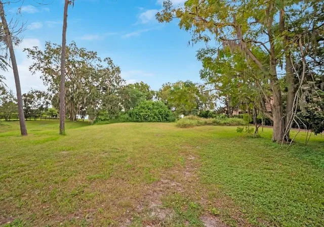 Photo 3 of Land for sale at 1221 Oakdale St, Windermere, FL 34786 | MLS# O6446547 | Listing updated on 2026-10-05