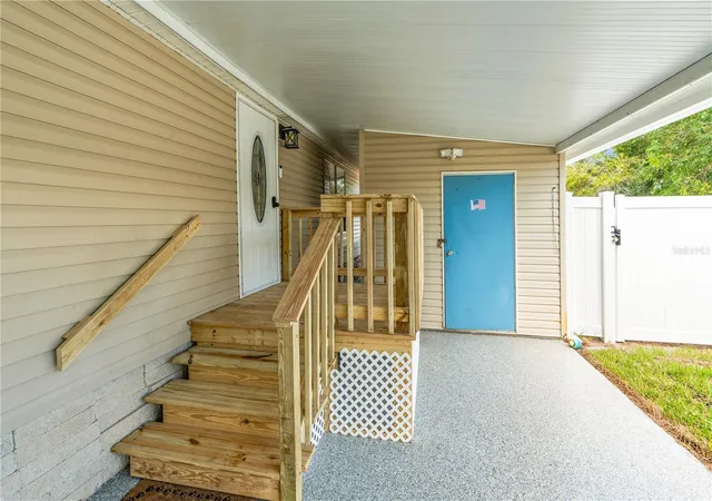 Photo 4 of Manufactured home for sale at 721 Dove Ave, Port Orange, FL 32129 | MLS# FC321850 | Listing updated on 2026-10-06