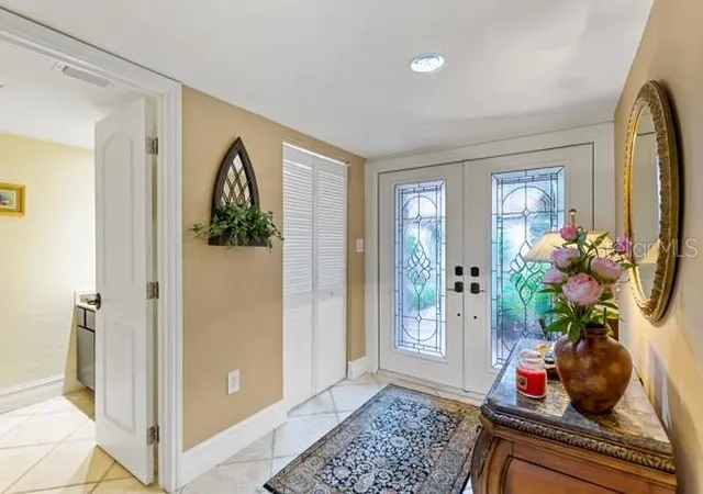 Photo 3 of Townhouse for sale at 4705 S Landings Dr, Fort Myers, FL 33919 | MLS# C7531462 | Listing updated on 2026-10-03