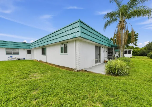 Photo 1 of Condo for sale at 205 Kings Blvd #67, Sun City Center, FL 33573 | MLS# O6446553 | Listing updated on 2026-10-02