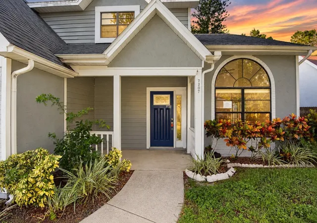 Photo 3 of Single family home for sale at 7207 Otter Crk Dr, New Port Richey, FL 34655 | MLS# W7890005 | Listing updated on 2026-10-02