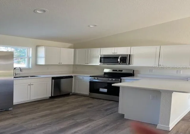 Photo 4 of Single family home for sale at 3745 SE 140th Lane, Summerfield, FL 34491 | MLS# OM733280 | Listing updated on 2026-10-03