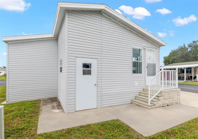 Photo 4 of Manufactured home for sale at 166 Americana Ct NE #224, Saint Petersburg, FL 33702 | MLS# TB8554087 | Listing updated on 2026-10-06