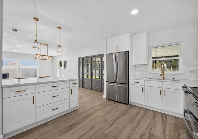Photo 3 of Single family home for sale at 517 Garden Hts Dr, Winter Garden, FL 34787 | MLS# O6446560 | Listing updated on 2026-10-20