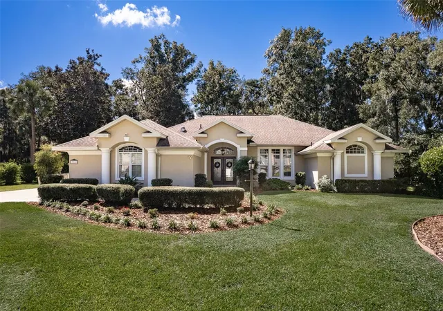 Single family home for sale at 316 SE 36 Lane, OCALA, FL 34471 | MLS# OM733283