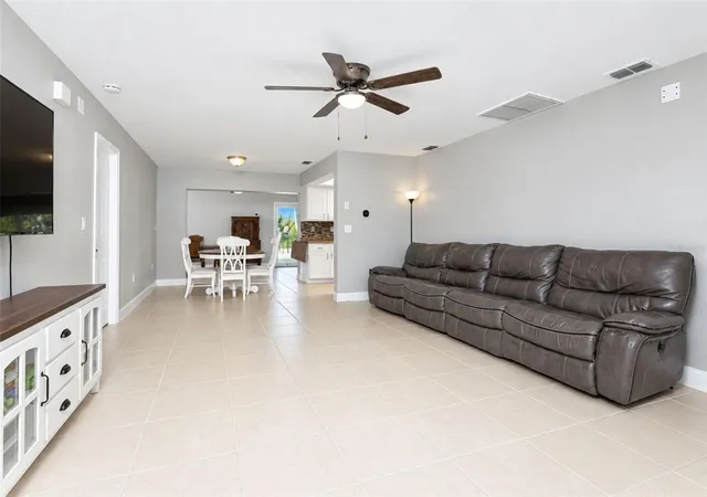 Photo 3 of Single family home for sale at 1093 Dorchester St, Port Charlotte, FL 33952 | MLS# A4708181 | Listing updated on 2026-10-02