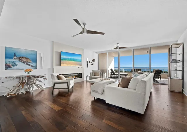 Photo 4 of Condo for sale at 3060 Grand Bay Blvd #124, Longboat Key, FL 34228 | MLS# A4708182 | Listing updated on 2026-10-20
