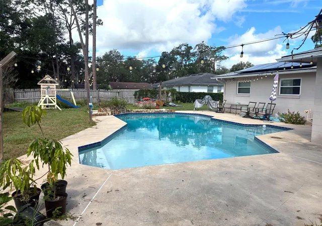 Photo 1 of Single family home for sale at 615 Cambridge Ct, Longwood, FL 32750 | MLS# G5118522 | Listing updated on 2026-10-02