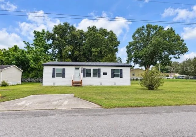 Manufactured home for sale at 6310 SE 142nd Lane, SUMMERFIELD, FL 34491 | MLS# TB8554104