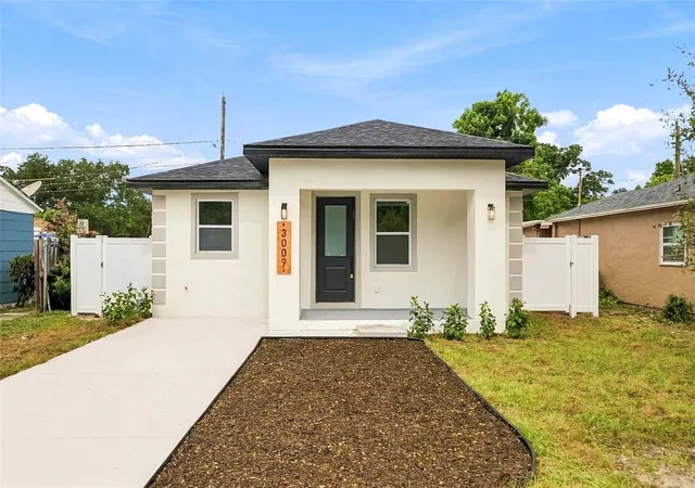 Photo 2 of Single family home for sale at 3009 Melrose Ave S, Saint Petersburg, FL 33712 | MLS# TB8554105 | Listing updated on 2026-10-06