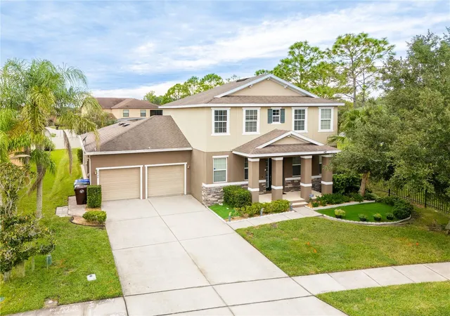 Photo 2 of Single family home for sale at 3048 Boating Blvd, Kissimmee, FL 34746 | MLS# S5158699 | Listing updated on 2026-10-07