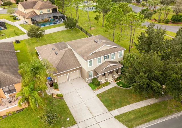 Photo 3 of Single family home for sale at 3048 Boating Blvd, Kissimmee, FL 34746 | MLS# S5158699 | Listing updated on 2026-10-07