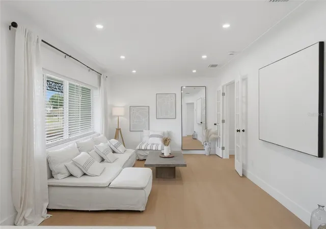 Photo 2 of Single family home for sale at 1962 15th Avenue S, Saint Petersburg, FL 33712 | MLS# TB8554124 | Listing updated on 2026-10-07