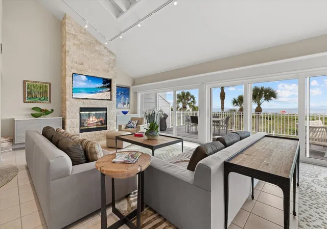 Photo 4 of Single family home for sale at 214 Tenacity Ln, Sarasota, FL 34242 | MLS# A4708195 | Listing updated on 2026-10-31