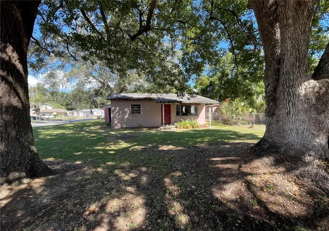 Photo 2 of Single family home for sale at 1949 NW 4th Place, Ocala, FL 34475 | MLS# OM733291 | Listing updated on 2026-10-08