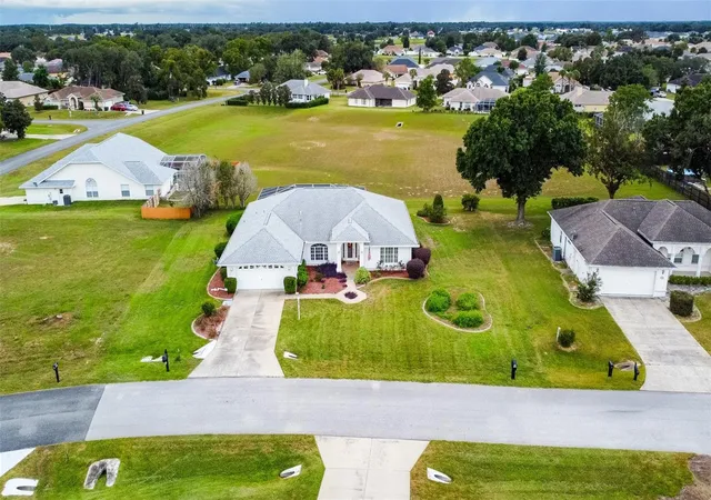 Photo 3 of Single family home for sale at 5500 SW 86th Street, Ocala, FL 34476 | MLS# OM733293 | Listing updated on 2026-10-07