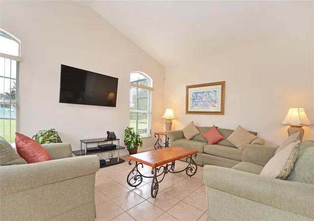 Photo 3 of Single family home for sale at 423 Corvina Dr, Davenport, FL 33897 | MLS# S5158702 | Listing updated on 2026-10-05
