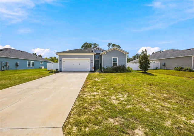Photo 1 of Single family home for sale at 551 Nw 4th Place, Williston, FL 32696 | MLS# GC543920 | Listing updated on 2026-10-02