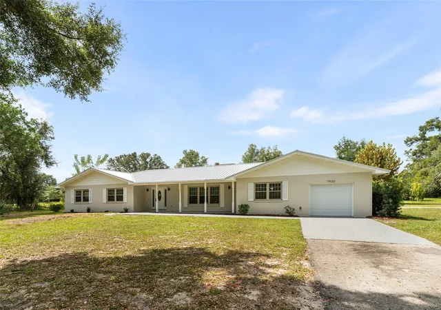 Photo 2 of Single family home for sale at 7920 NE Highway 41, Williston, FL 32696 | MLS# OM733294 | Listing updated on 2026-10-06