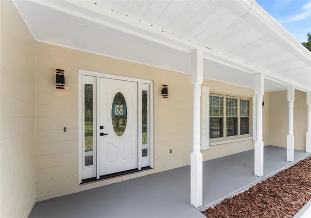 Photo 3 of Single family home for sale at 7920 NE Highway 41, Williston, FL 32696 | MLS# OM733294 | Listing updated on 2026-10-06
