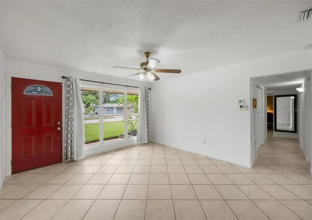 Photo 3 of Single family home for sale at 3705 W Tyson Ave, Tampa, FL 33611 | MLS# TB8554139 | Listing updated on 2026-10-02