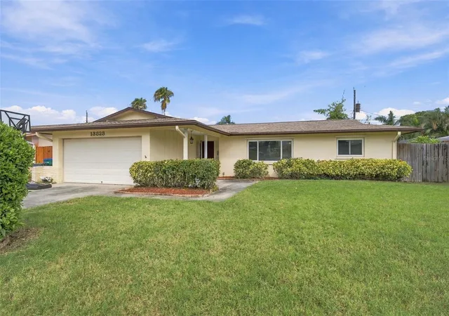 Photo 1 of Single family home for sale at 13823 Wildwood Dr, Largo, FL 33774 | MLS# TB8554140 | Listing updated on 2026-10-06