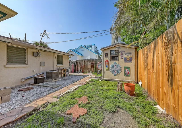 Photo 4 of Land for sale at 5302 Las Rosas, Sarasota, FL 34242 | MLS# A4708201 | Listing updated on 2026-10-06