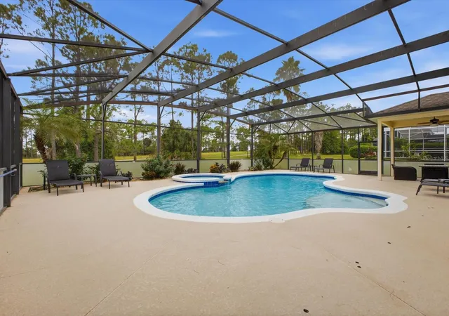 Photo 1 of Single family home for sale at 209 N Hampton Dr, Davenport, FL 33897 | MLS# O6446604 | Listing updated on 2026-10-09