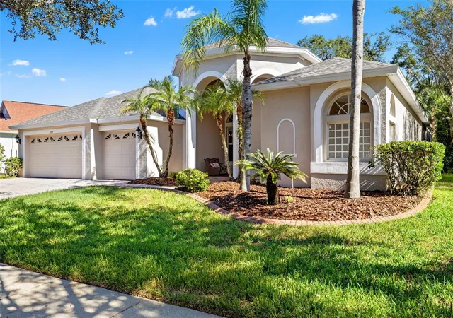 Photo 4 of Single family home for sale at 17353 Emerald Chase Dr, Tampa, FL 33647 | MLS# TB8554144 | Listing updated on 2026-10-22