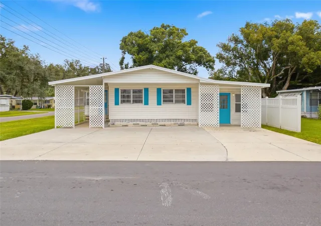 Manufactured home for sale at 4722 Autumn Palm Dr, ZEPHYRHILLS, FL 33542 | MLS# TB8554146