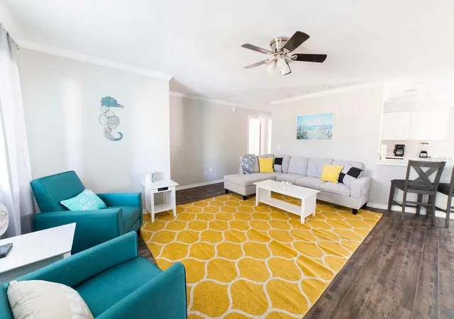 Photo 4 of Single family home for sale at 12921 129th Avenue, Largo, FL 33774 | MLS# A4708205 | Listing updated on 2026-10-06