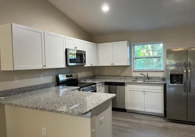 Photo 3 of Single family home for sale at 3711 SE 140th Lane, Summerfield, FL 34491 | MLS# OM733300 | Listing updated on 2026-10-03