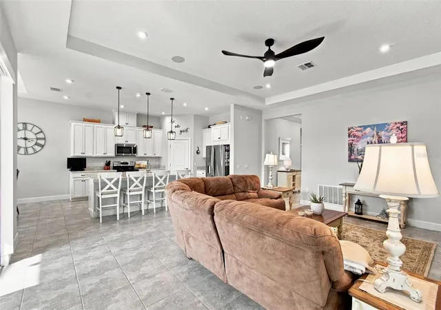 Photo 4 of Single family home for sale at 4085 Via Toledo Ct, Kissimmee, FL 34759 | MLS# S5158710 | Listing updated on 2026-10-06