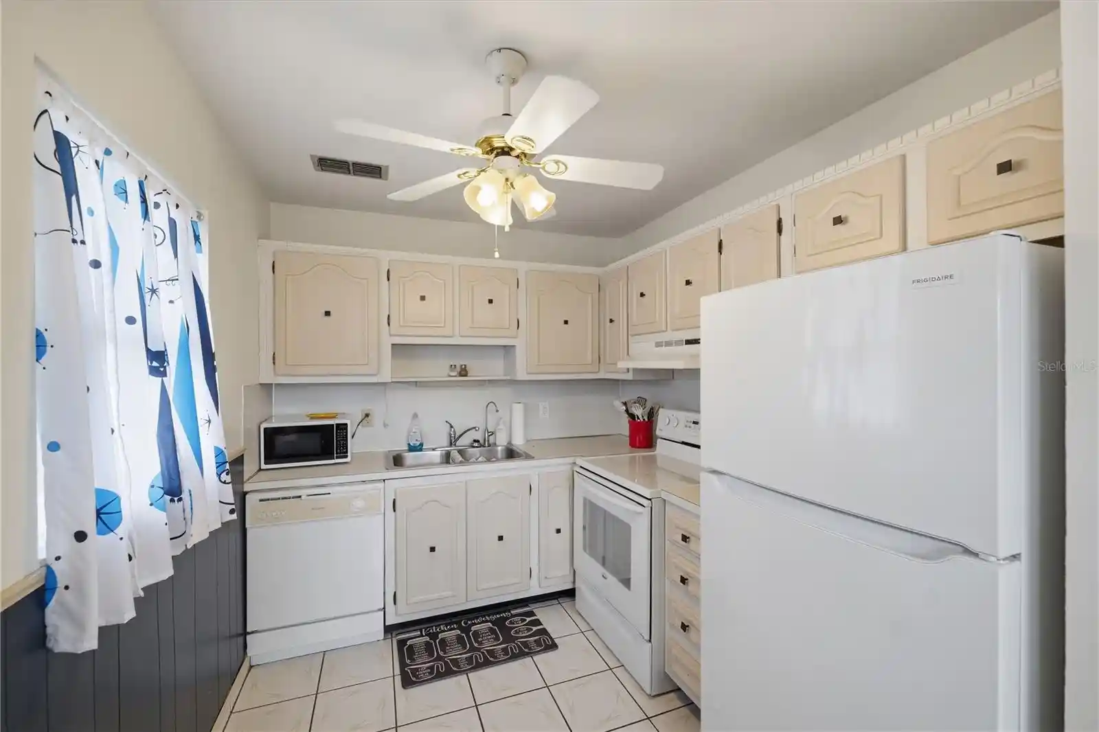 Listing Photo 23 - Condo for sale in 11733 Bayonet Ln located at 11733 Bayonet Ln, NEW PORT RICHEY, FL 34654 - Unit 11733 Bayonet Ln