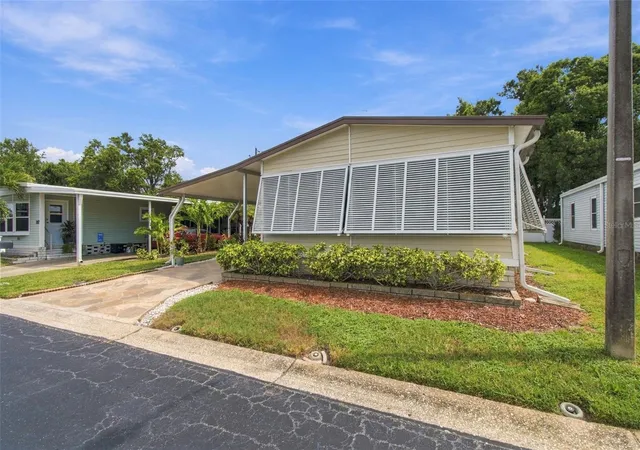 Photo 3 of Manufactured home for sale at 12501 Ulmerton Rd #208, Largo, FL 33774 | MLS# TB8554156 | Listing updated on 2026-10-02