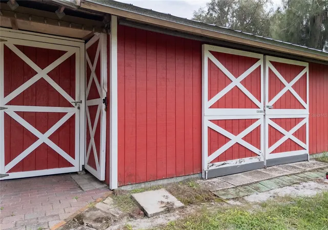 Photo 4 of Single family home for sale at 6443 NE County Rd 660, Arcadia, FL 34266 | MLS# A4708208 | Listing updated on 2026-10-10