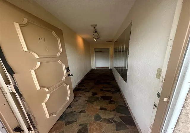 Photo 3 of Condo for sale at 9950 62nd Terrace N #117, Saint Petersburg, FL 33708 | MLS# TB8554162 | Listing updated on 2026-10-03