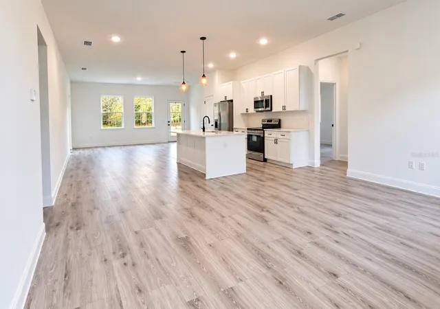 Photo 3 of Single family home for sale at 16629 Sw 21st Circle, Ocala, FL 34473 | MLS# O6446619 | Listing updated on 2026-10-06
