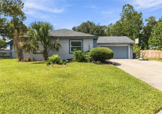 Photo 2 of Single family home for sale at 3034 Suwannee Ct, Apopka, FL 32703 | MLS# O6446622 | Listing updated on 2026-10-08
