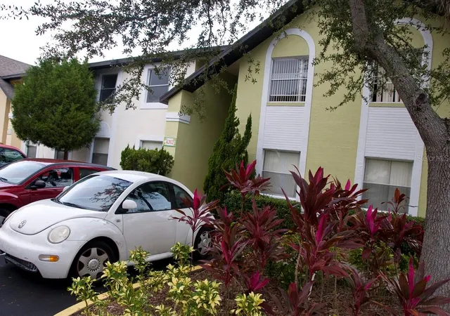 Condo for sale at 4202 Pershing Pointe Pl #3, ORLANDO, FL 32822 | MLS# O6446625