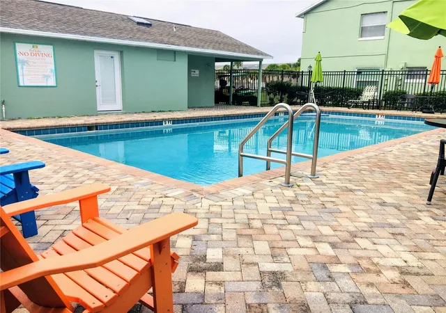 Photo 4 of Condo for sale at 4202 Pershing Pointe Pl #3, Orlando, FL 32822 | MLS# O6446625 | Listing updated on 2026-10-02