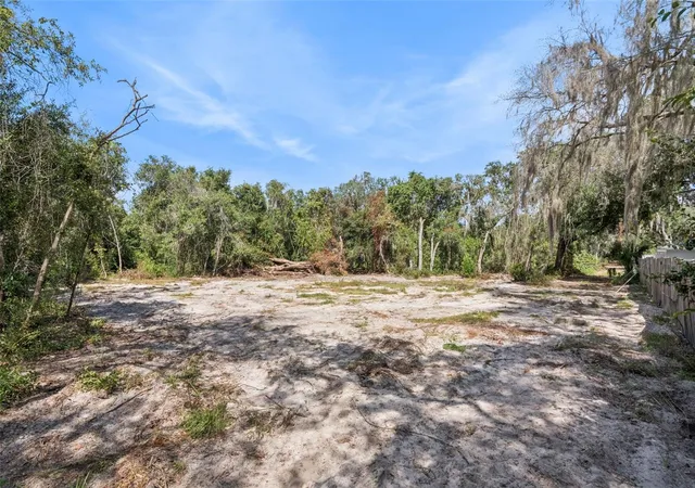 Photo 2 of Land for sale at Bethune St, Leesburg, FL 34788 | MLS# G5118527 | Listing updated on 2026-10-02