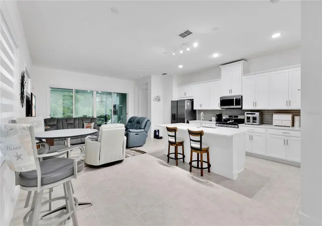 Photo 3 of Single family home for sale at 2327 Datura Loop, Saint Cloud, FL 34772 | MLS# S5158714 | Listing updated on 2026-10-06
