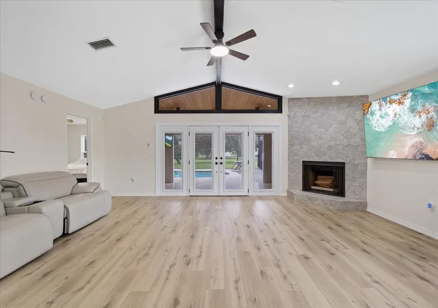 Photo 4 of Single family home for sale at 4510 Rickover Ct, New Port Richey, FL 34652 | MLS# W7890014 | Listing updated on 2026-10-06