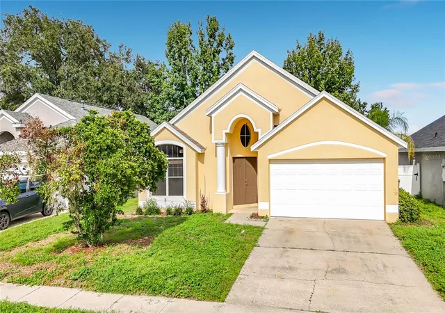 Photo 2 of Single family home for sale at 2712 Wilshire Rd, Clermont, FL 34714 | MLS# TB8554182 | Listing updated on 2026-10-20